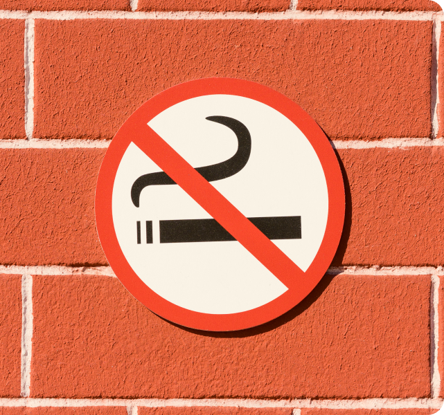 Штрафи за куріння в громадських місцях в Україні
